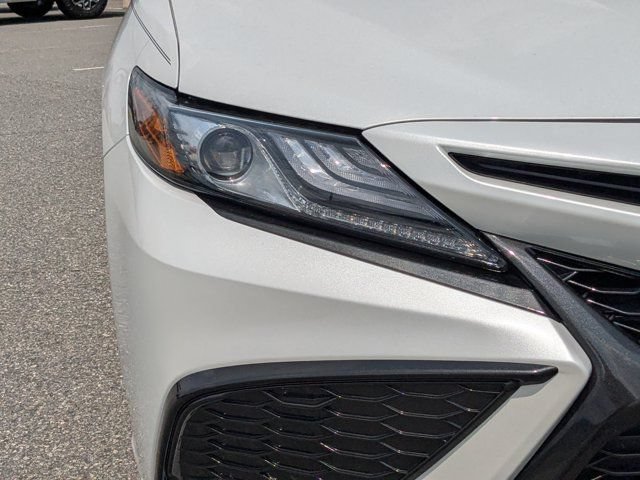Used 2024 Toyota Camry XSE w/ Navigation Package FWD image 12