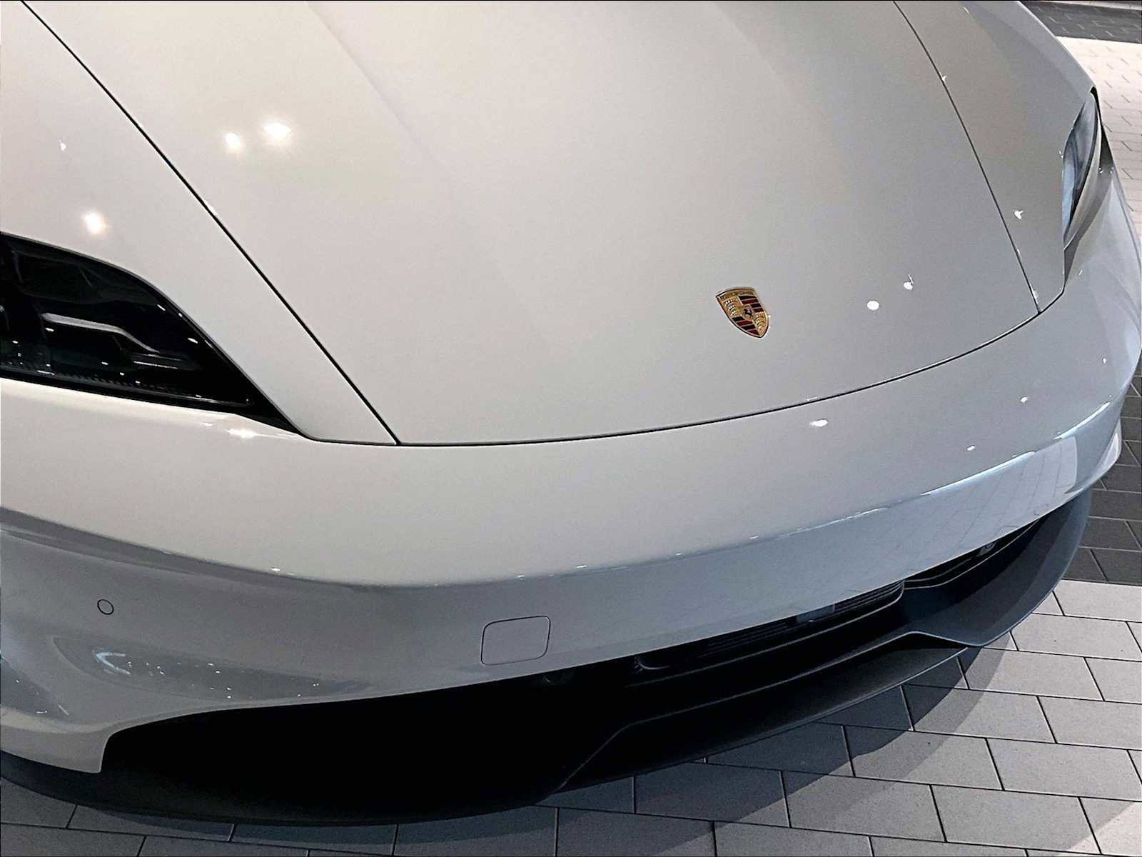 New 2026 Porsche Taycan image 29