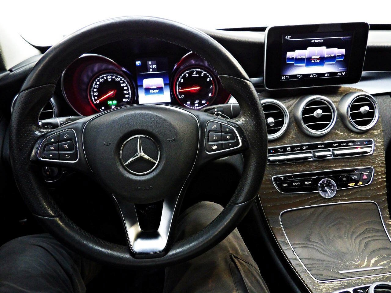 Used 2017 Mercedes-Benz C 300 Sedan image 17
