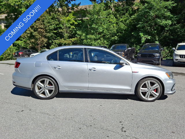 Used 2016 Volkswagen Jetta GLI SE FWD image 12