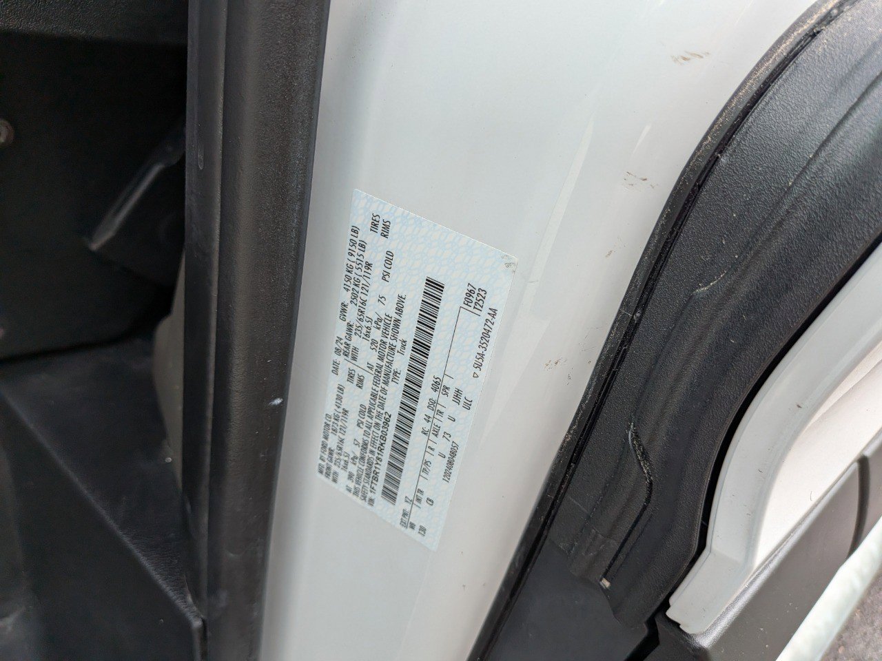 Used 2024 Ford Transit 250 Low Roof w/ Exterior Upgrade Package RWD image 29