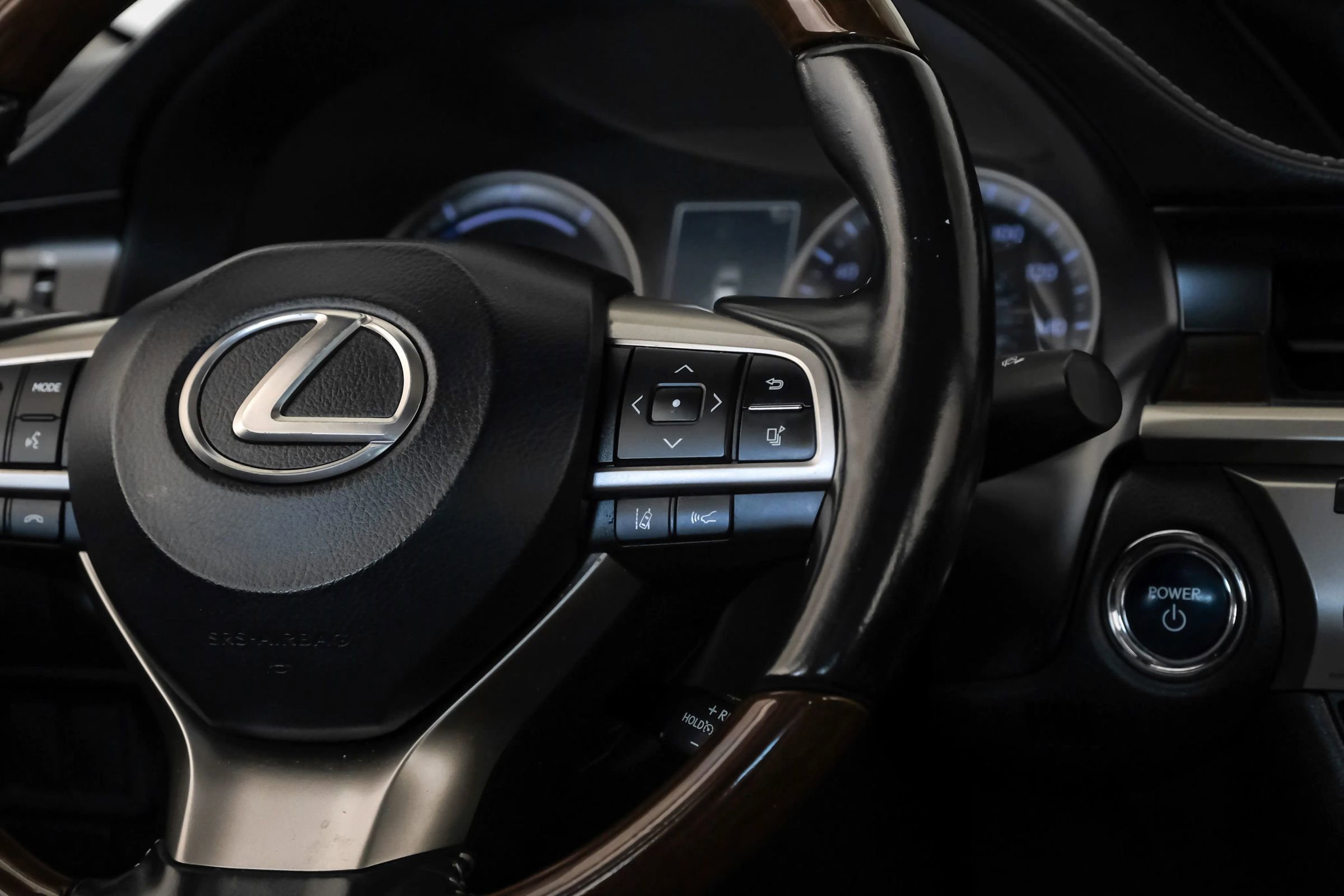 Used 2018 Lexus ES 300h w/ Luxury Package image 17