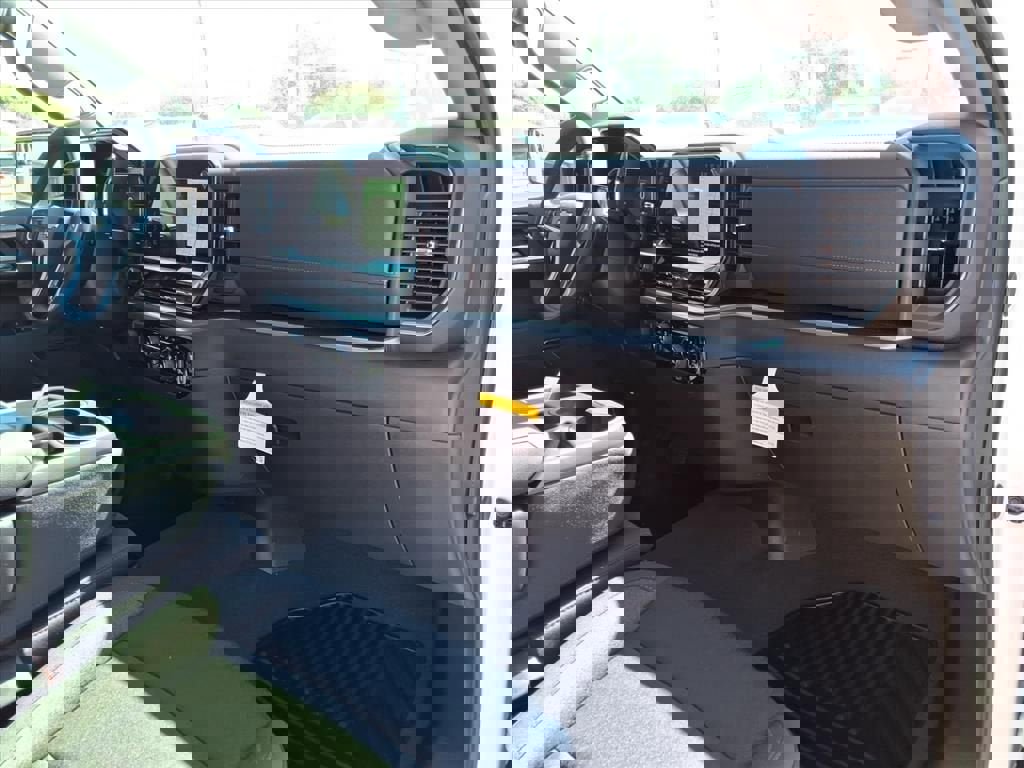 New 2026 Chevrolet Silverado 1500 LT RWD image 12