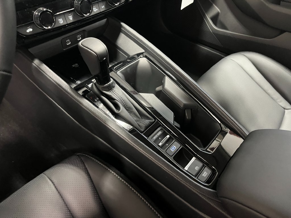 New 2026 Honda Accord EX-L image 17