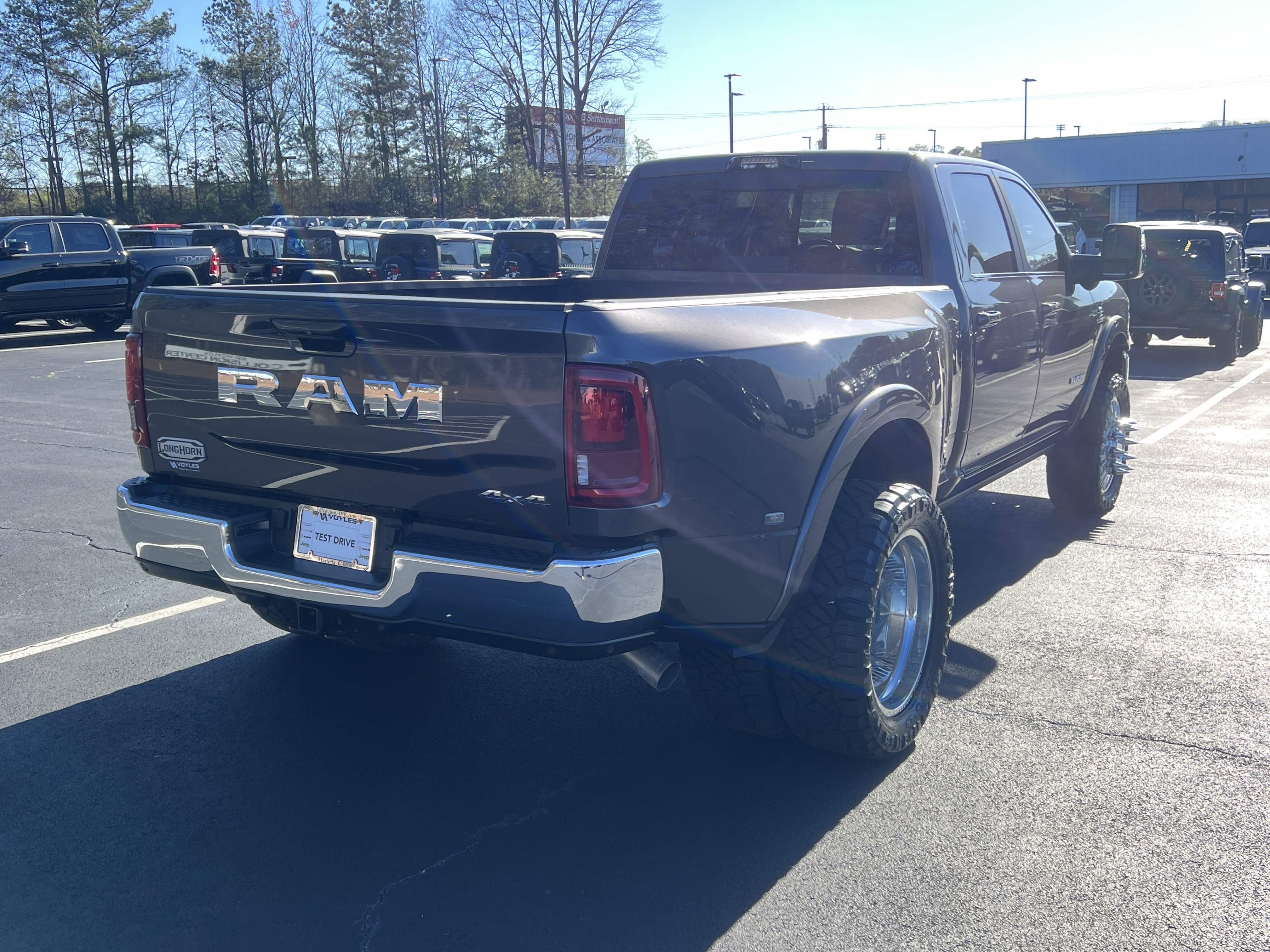 New 2026 RAM 3500 Longhorn image 9