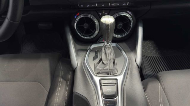 Used 2018 Chevrolet Camaro SS image 27