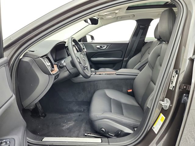Certified 2025 Volvo V60 B5 Cross Country Plus image 29