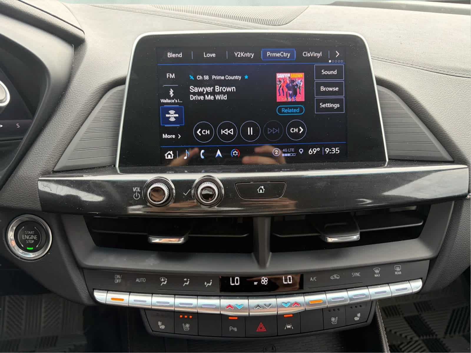 Used 2023 Cadillac CT4 Premium Luxury AWD/4WD image 17