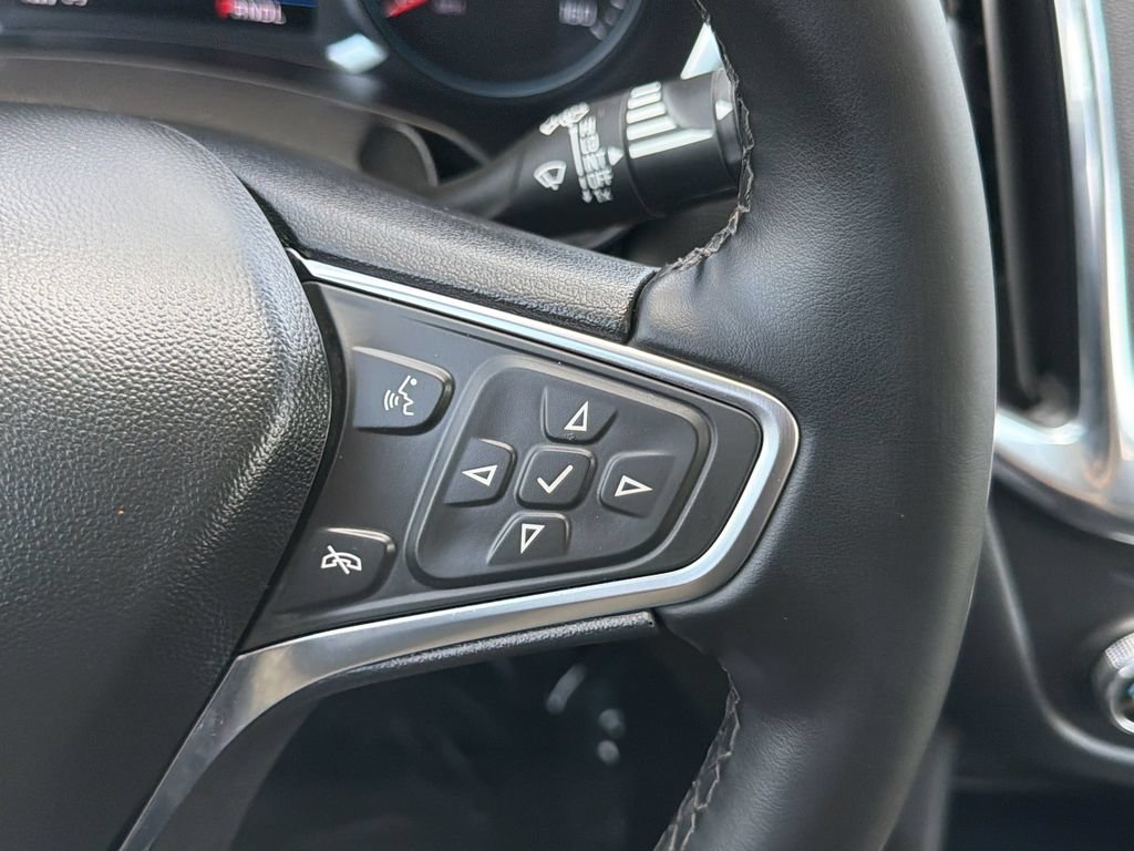 Used 2024 Chevrolet Equinox LT FWD image 10