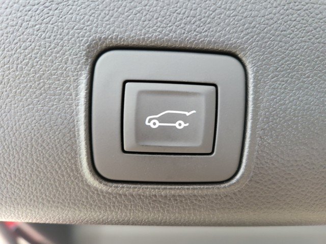 Used 2026 Chevrolet TrailBlazer LT w/ Convenience Package AWD/4WD image 13