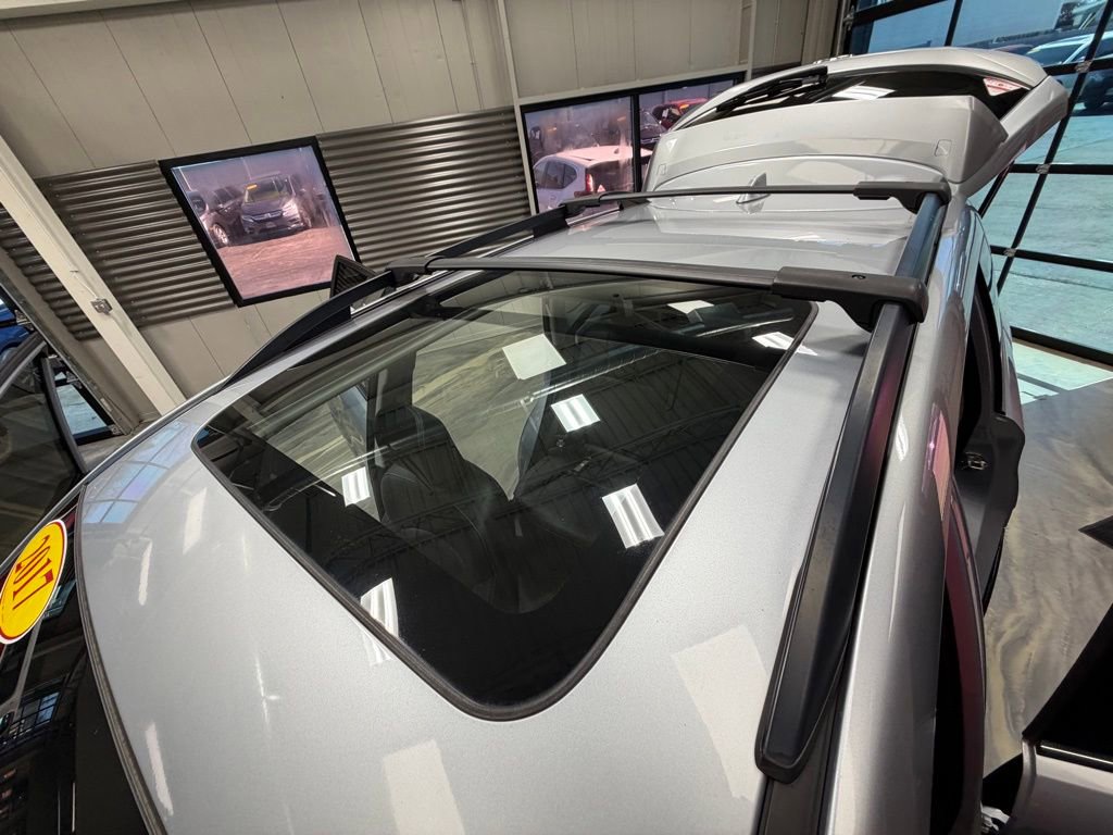 Used 2017 Subaru Forester 2.0XT Touring image 11