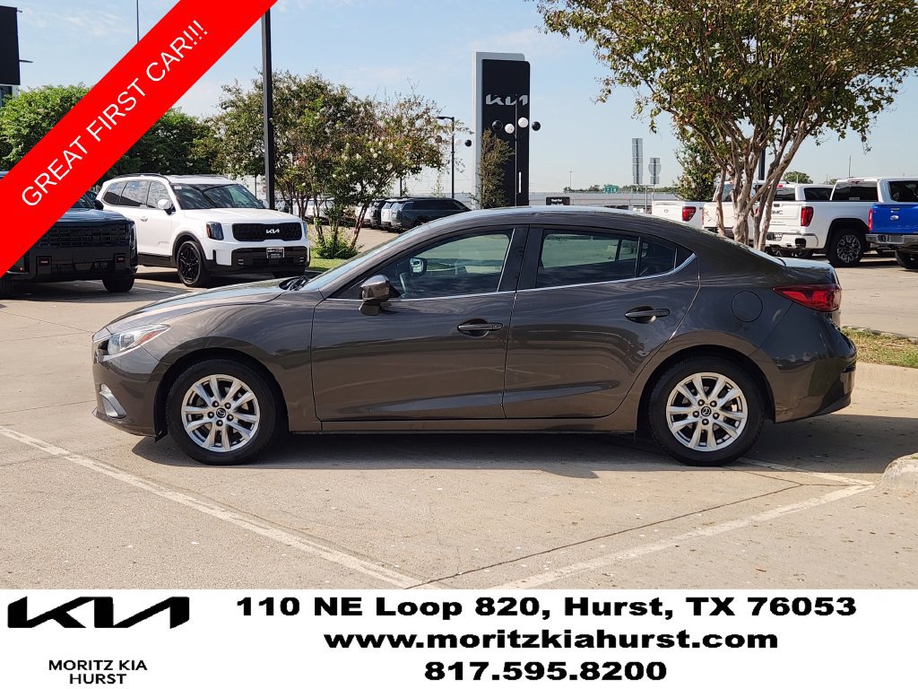 Used 2016 MAZDA MAZDA3 i Sport w/ Preferred Equipment Package FWD image 12