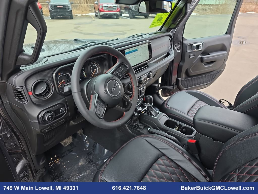 Used 2024 Jeep Gladiator Rubicon w/ Convenience Group image 15