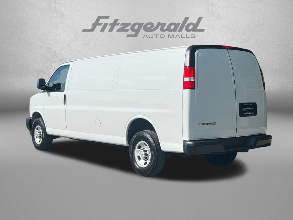 Used 2023 Chevrolet Express 2500 Extended w/ Driver Convenience Package RWD image 9