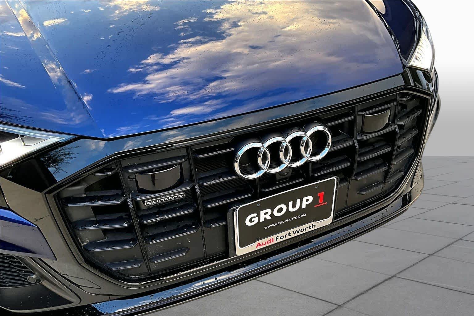 Used 2023 Audi Q8 Prestige AWD/4WD image 33