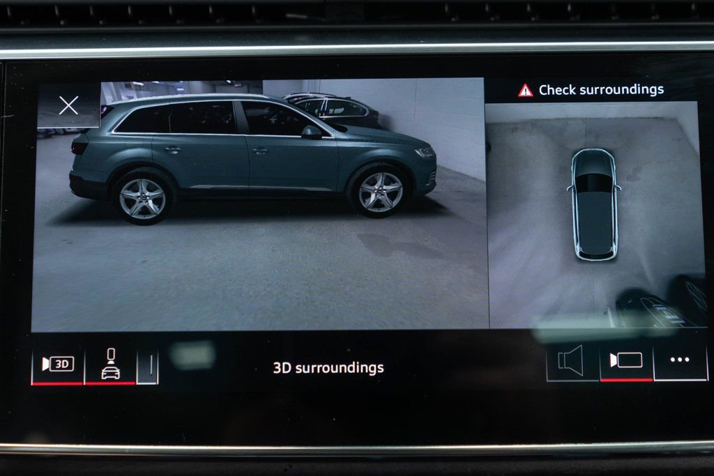 Used 2023 Audi Q7 3.0T Premium image 26