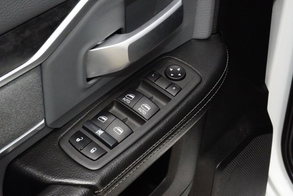 Used 2022 RAM 2500 Big Horn AWD/4WD image 28