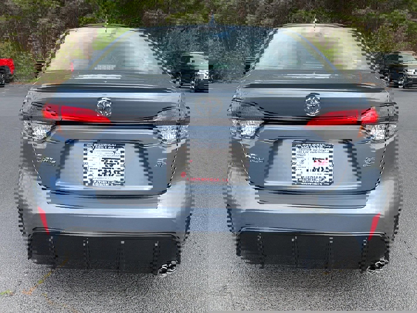 Used 2024 Toyota Corolla SE image 6