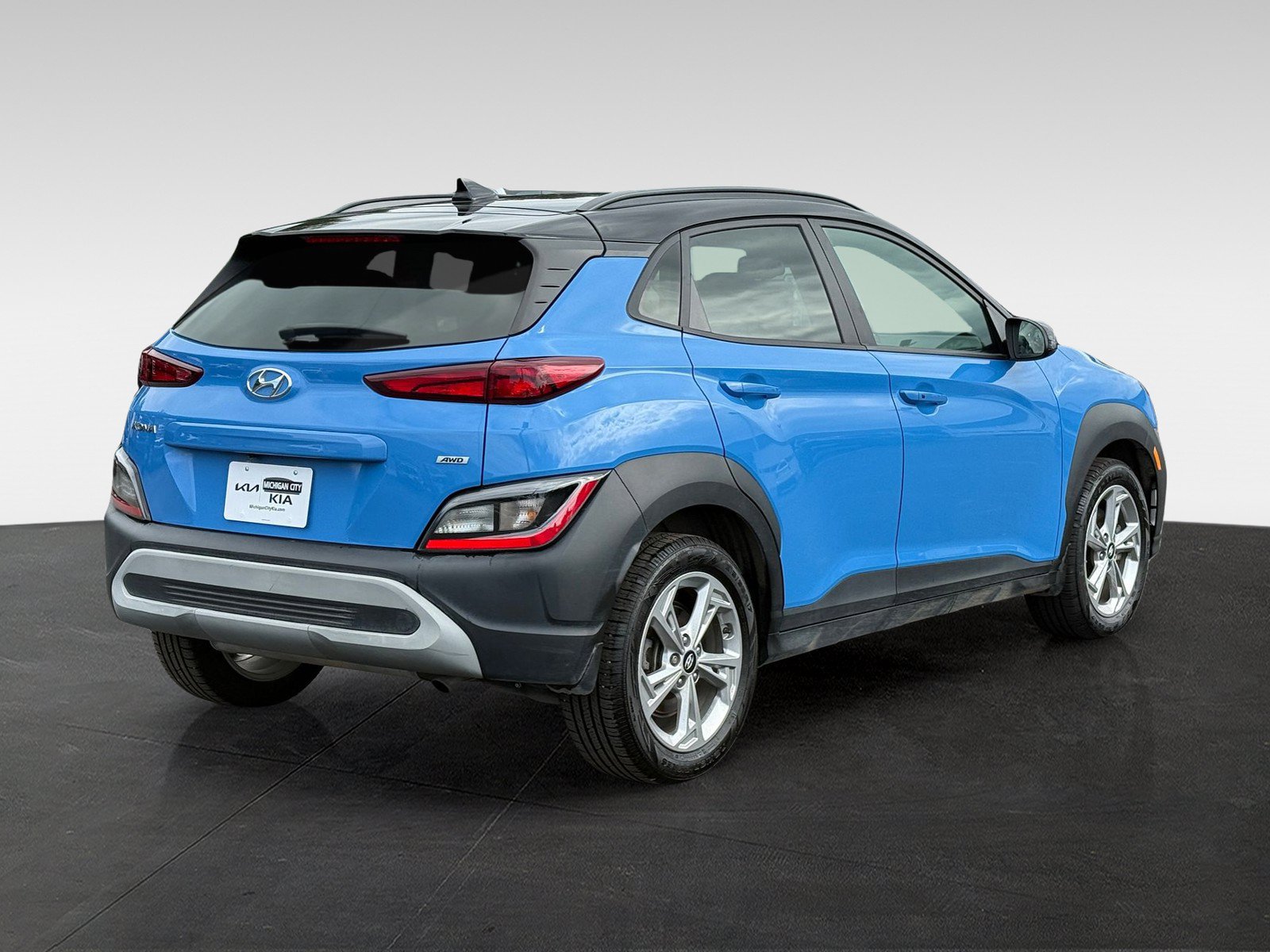 Used 2022 Hyundai Kona SEL w/ Winter Weather Package AWD/4WD image 5