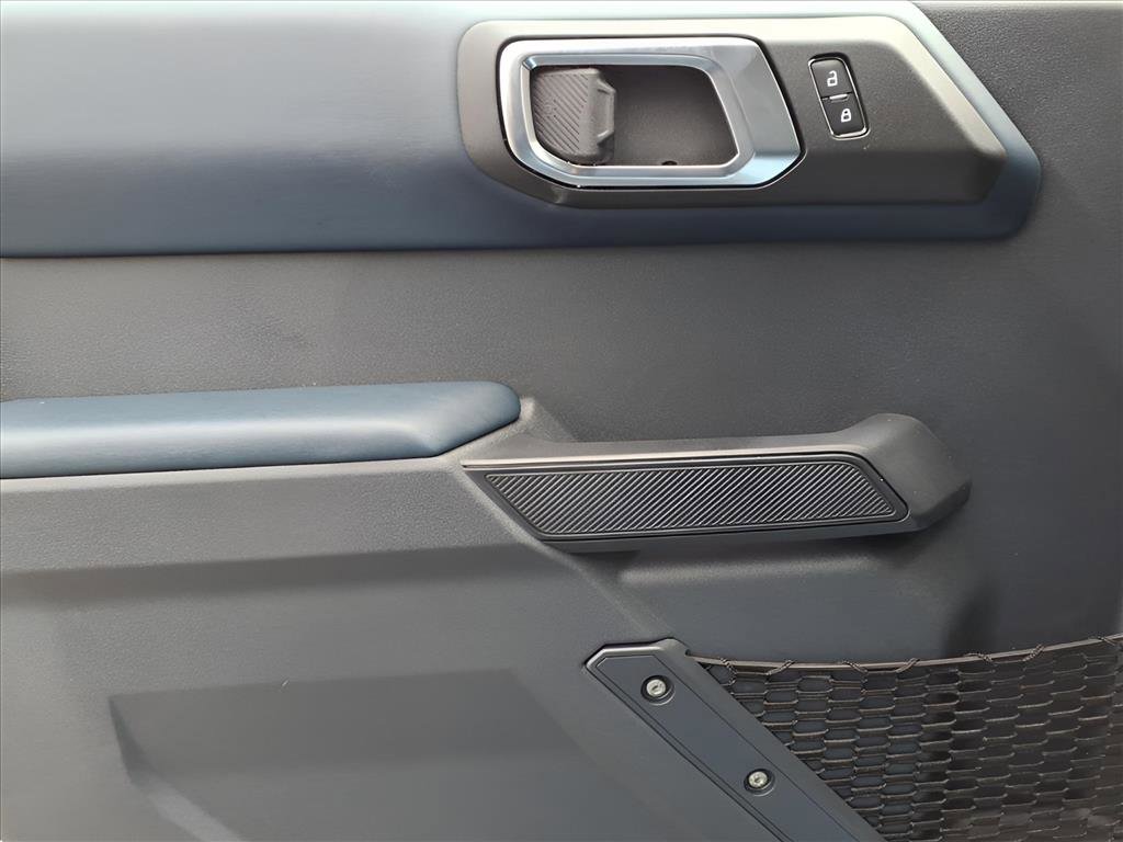 New 2025 Ford Bronco Heritage Edition image 11