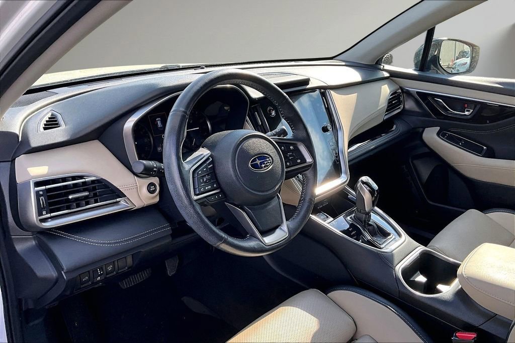 Used 2023 Subaru Outback Limited AWD/4WD image 18