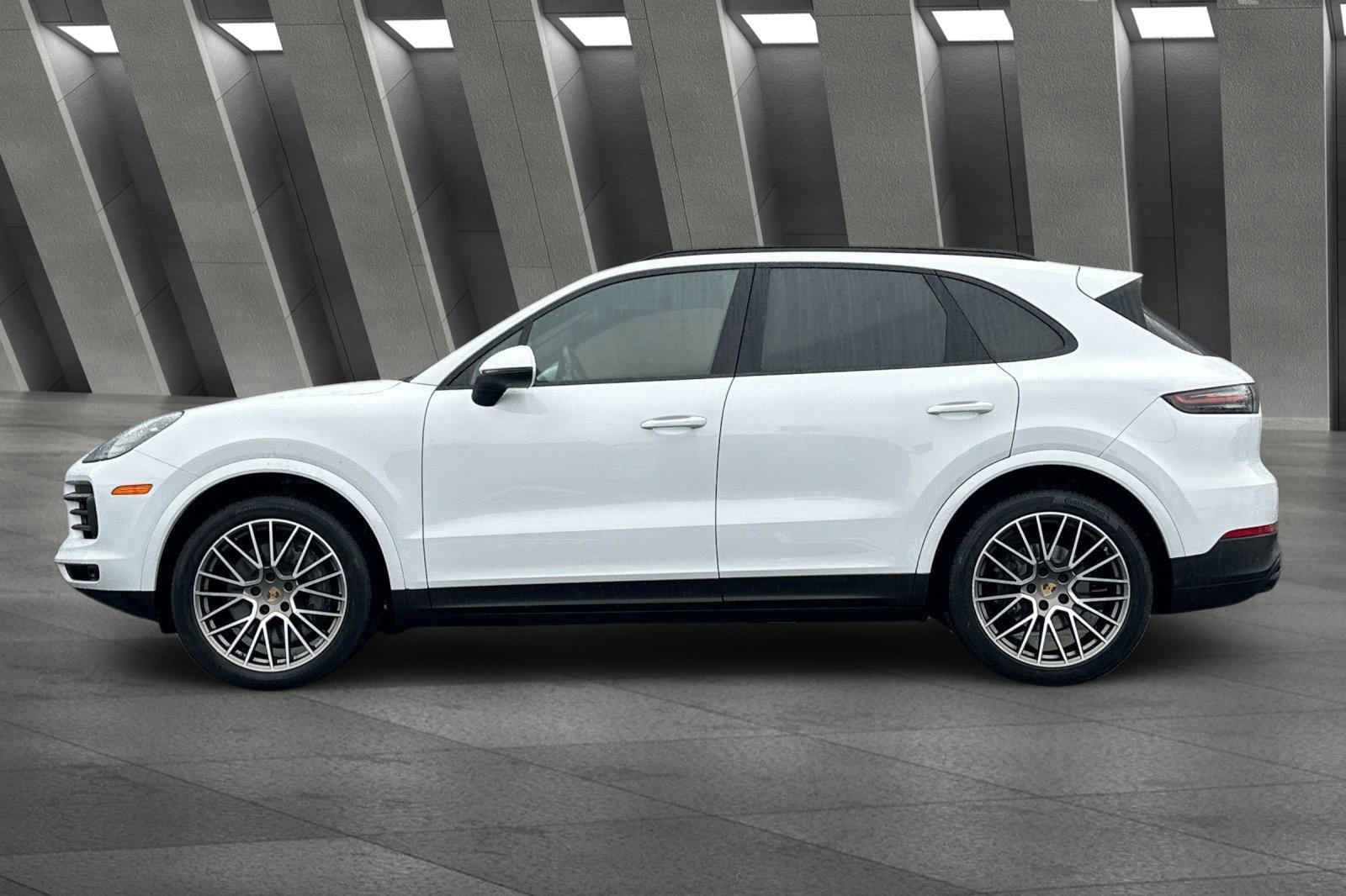 Used 2022 Porsche Cayenne S image 7