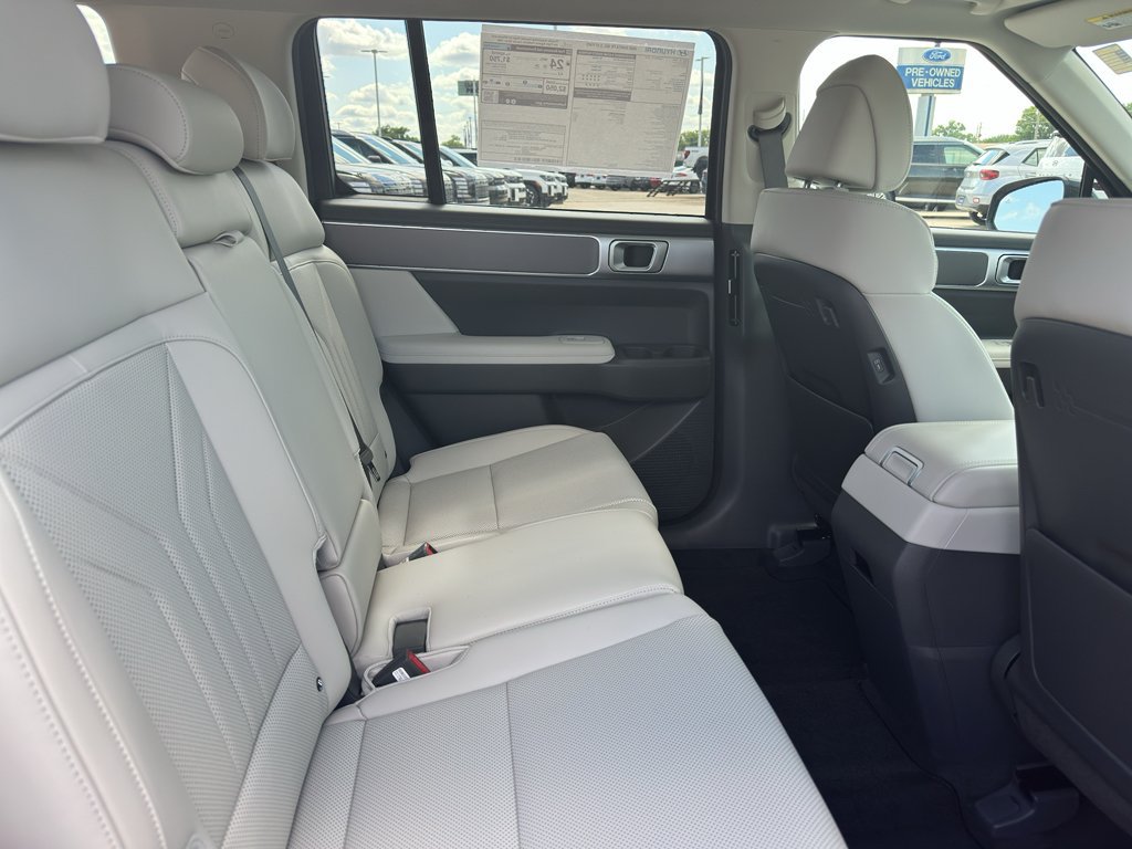 New 2026 Hyundai Santa Fe SEL FWD image 31