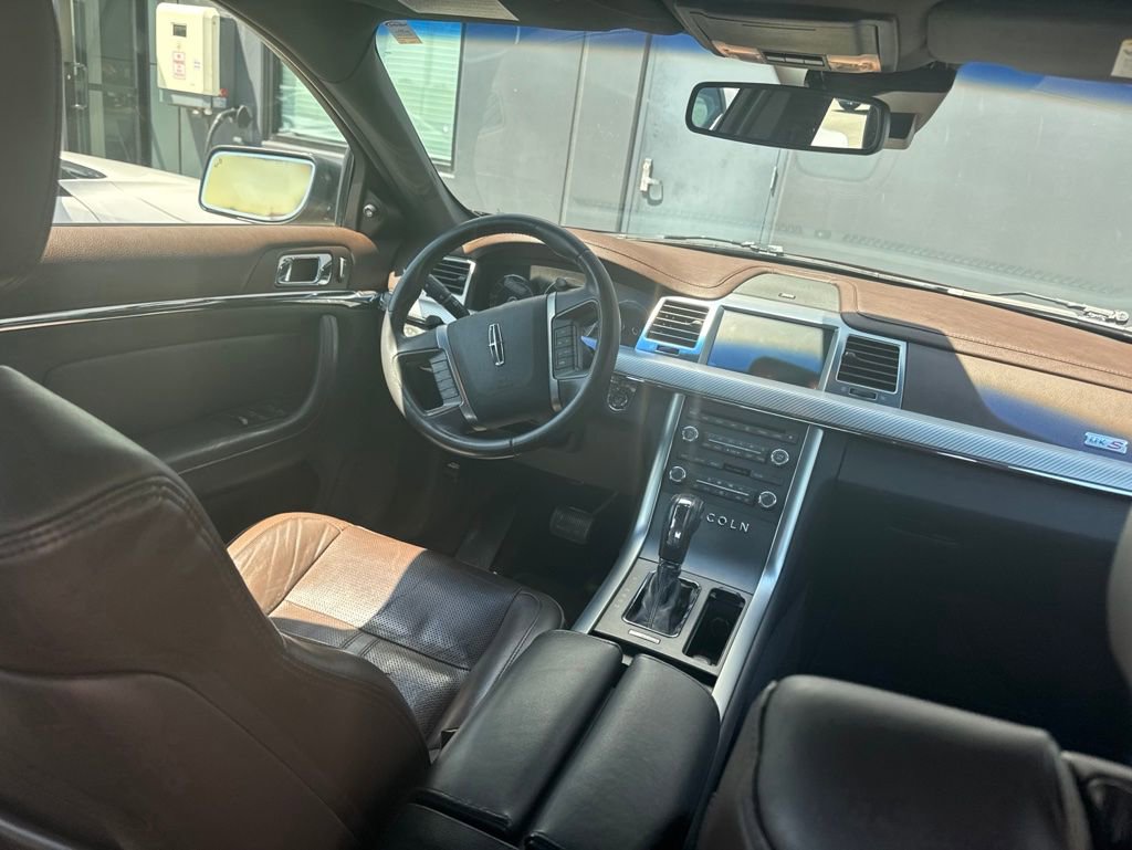 Used 2012 Lincoln MKS AWD image 6