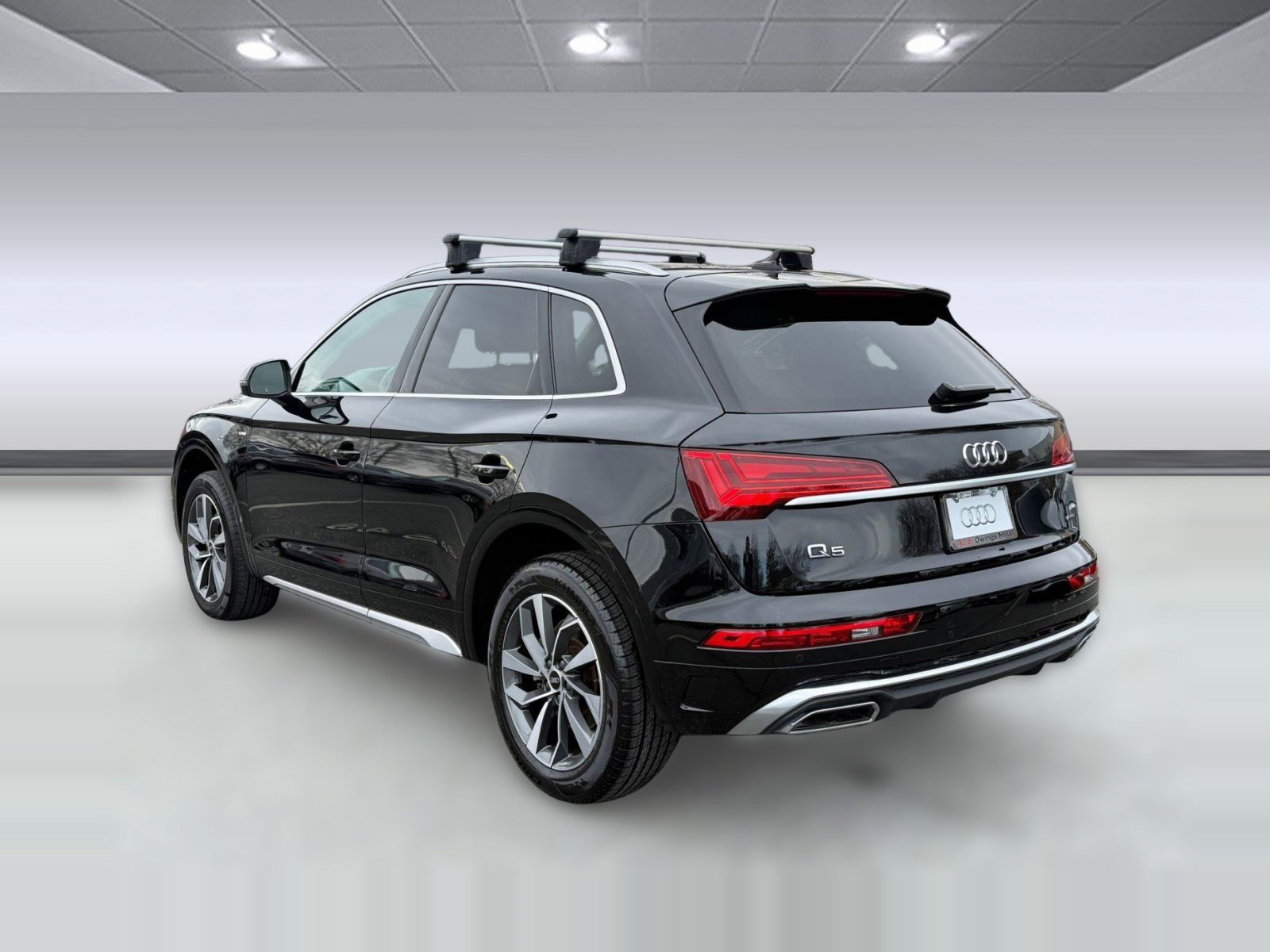 Used 2023 Audi Q5 2.0T Premium Plus w/ Premium Plus Package image 3