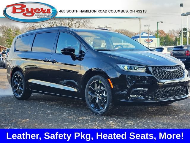 New 2026 Chrysler Pacifica Select w/ S Appearance Package