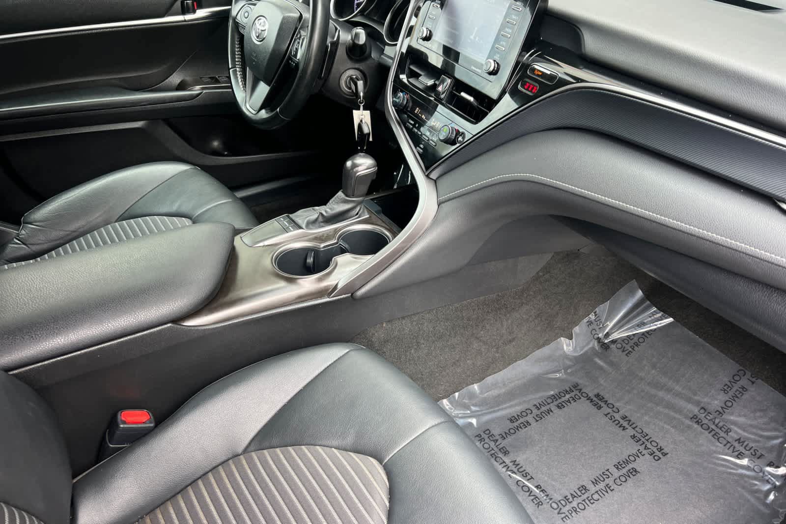 Certified 2022 Toyota Camry SE FWD image 15