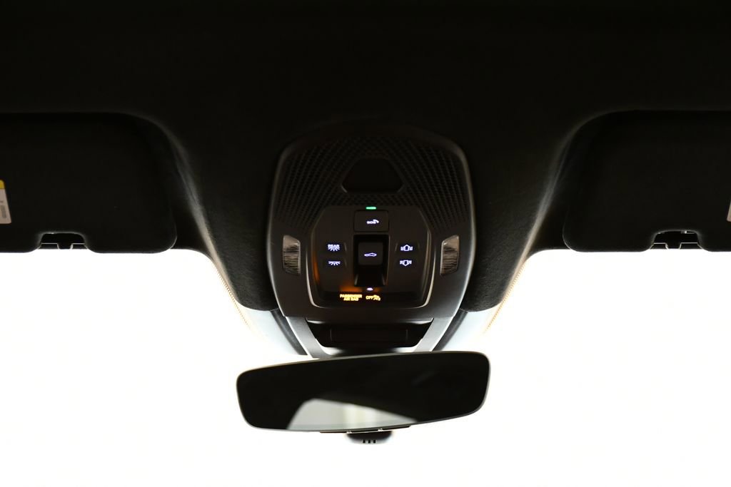 New 2026 Porsche Cayenne GTS AWD/4WD image 22