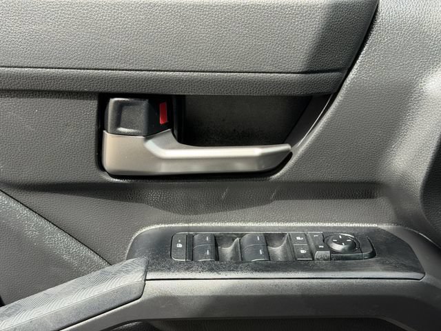Used 2026 Toyota Tacoma SR5 AWD/4WD image 23