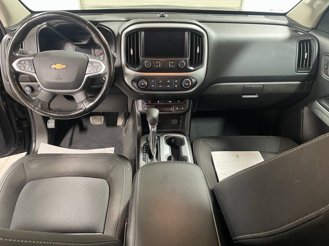 Used 2022 Chevrolet Colorado LT w/ LT Convenience Package image 13