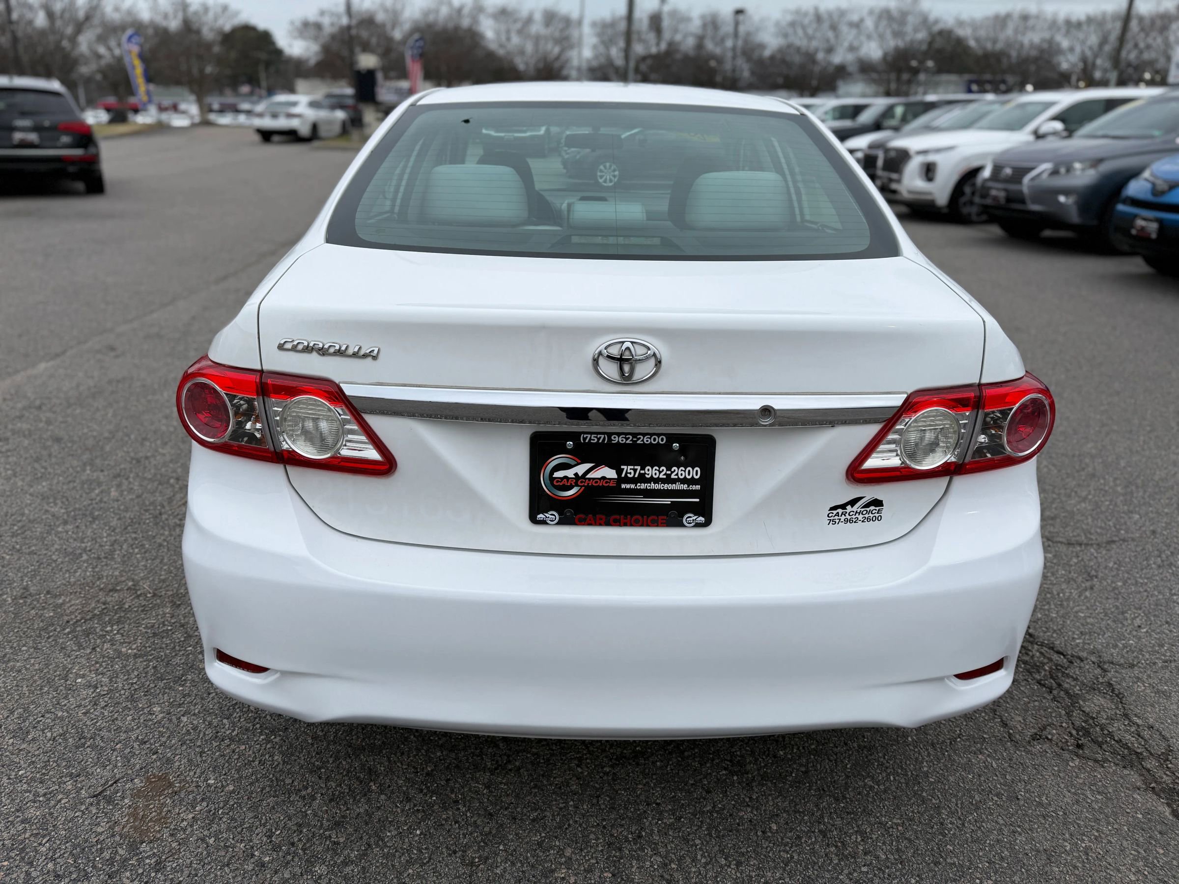 Used 2013 Toyota Corolla L FWD image 8