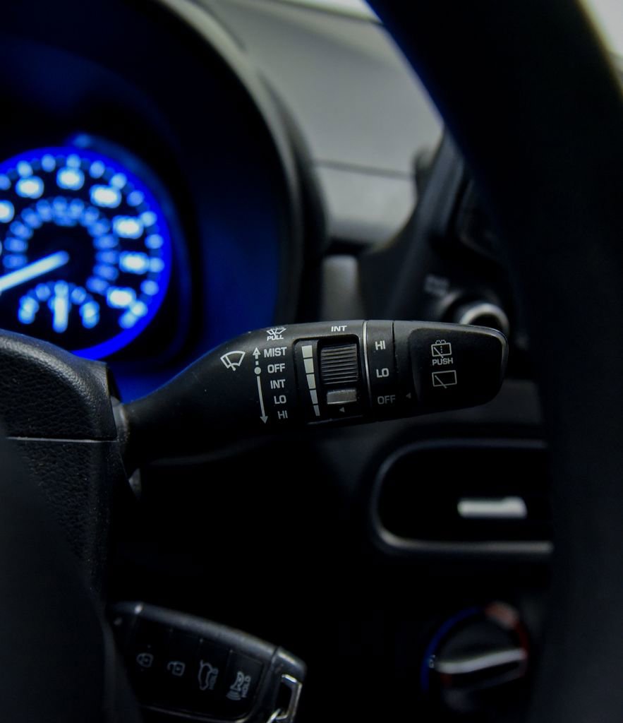 Used 2019 Hyundai Kona SE image 19