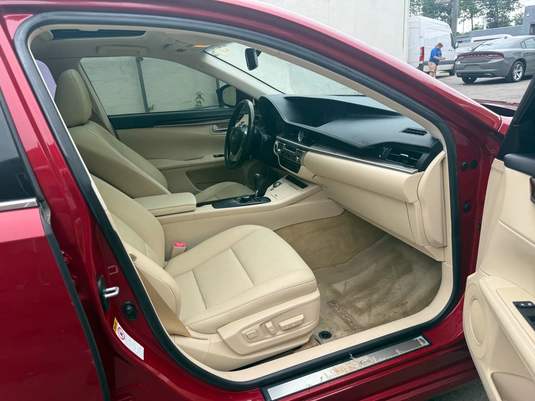Used 2015 Lexus ES 350 image 28