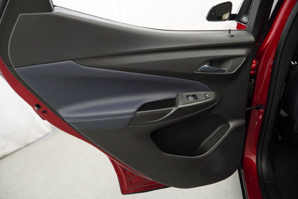 Certified 2023 Chevrolet Bolt EUV Premier FWD image 33