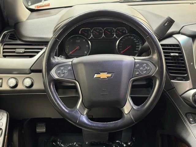 Used 2019 Chevrolet Suburban LT image 8