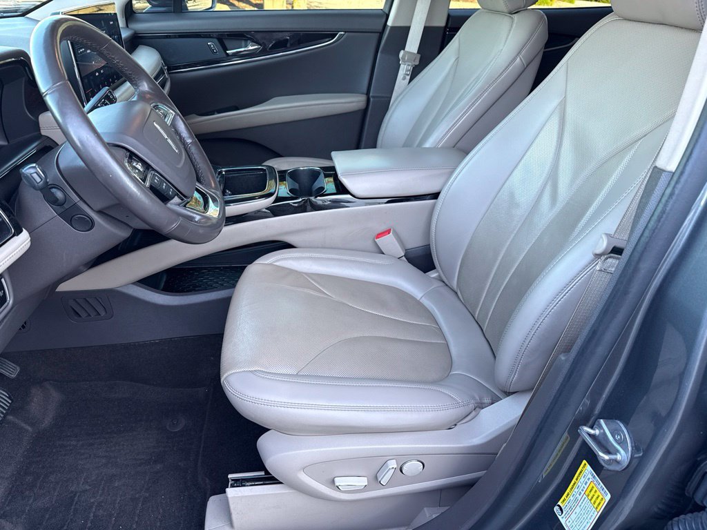 Certified 2023 Lincoln Nautilus Reserve AWD/4WD image 6