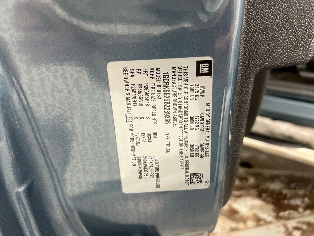 Used 2011 Chevrolet Silverado 1500 LT w/ All-Star Edition AWD/4WD image 26