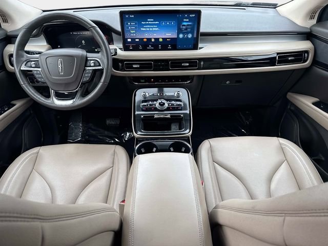 Used 2022 Lincoln Nautilus FWD image 14