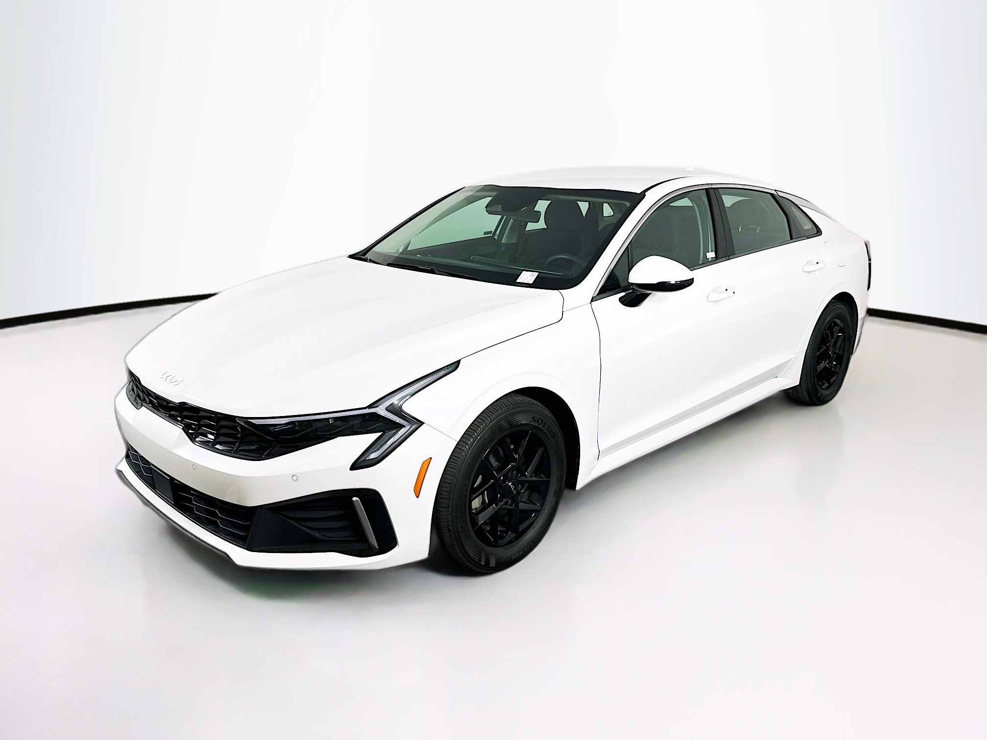 Used 2025 Kia K5 LXS image 3