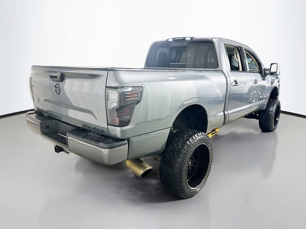 Used 2017 Nissan Titan SV image 8