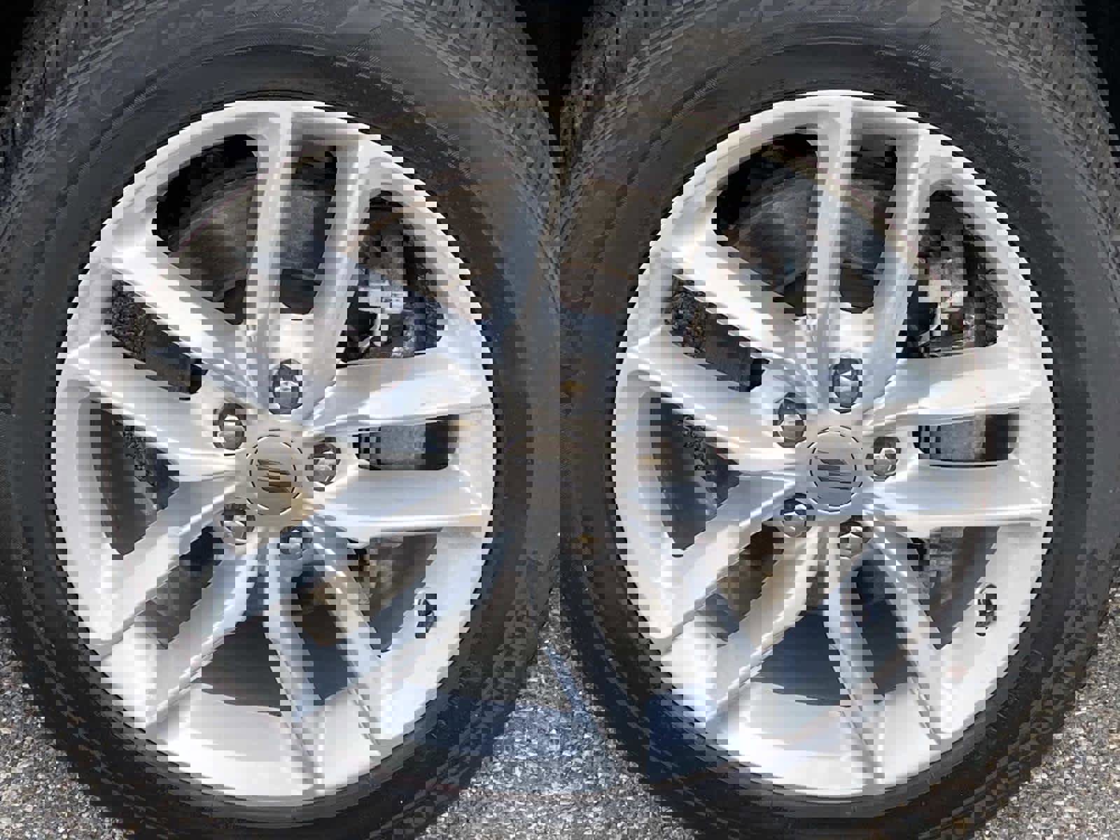 Used 2023 Dodge Durango GT image 27