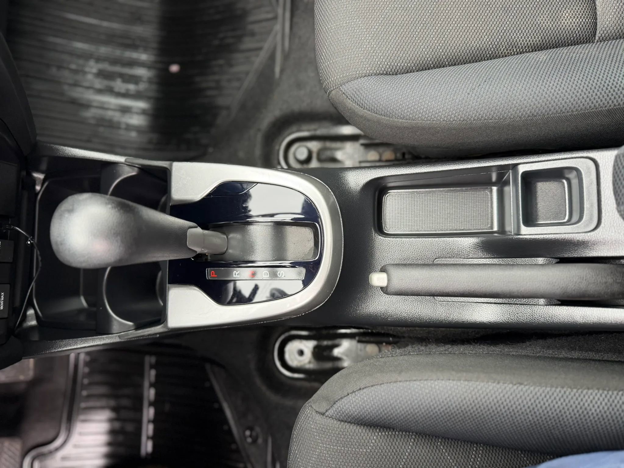 Used 2015 Honda Fit EX image 29