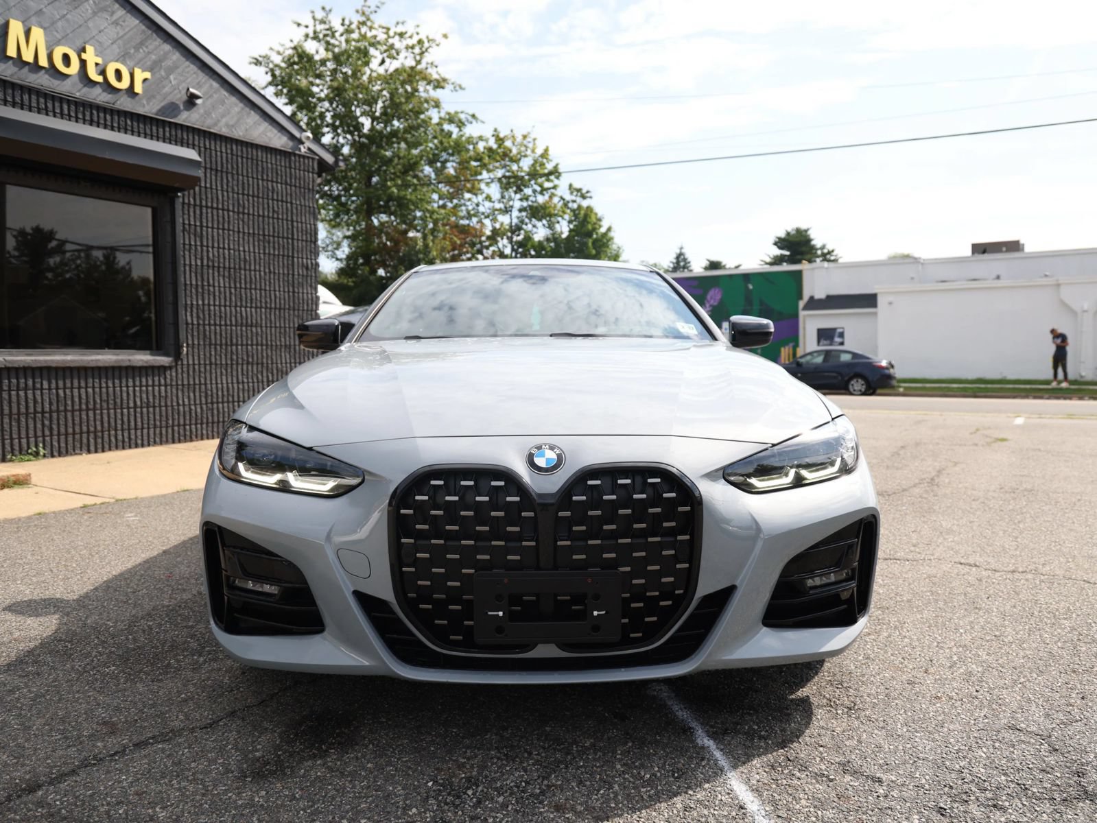 Used 2022 BMW 430i xDrive Coupe w/ M Sport Package AWD/4WD image 2