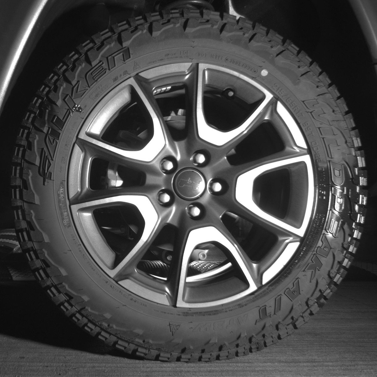 Used 2025 Jeep Compass Trailhawk image 14