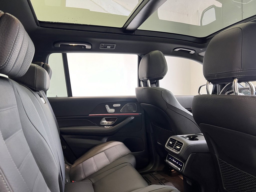 Used 2022 Mercedes-Benz GLS 580 4MATIC image 23