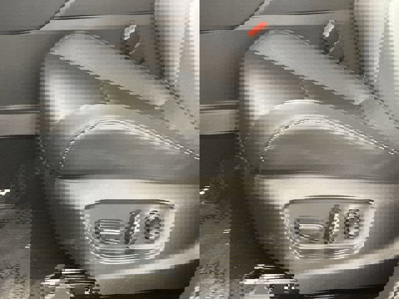 Used 2025 Toyota Crown Signia image 18